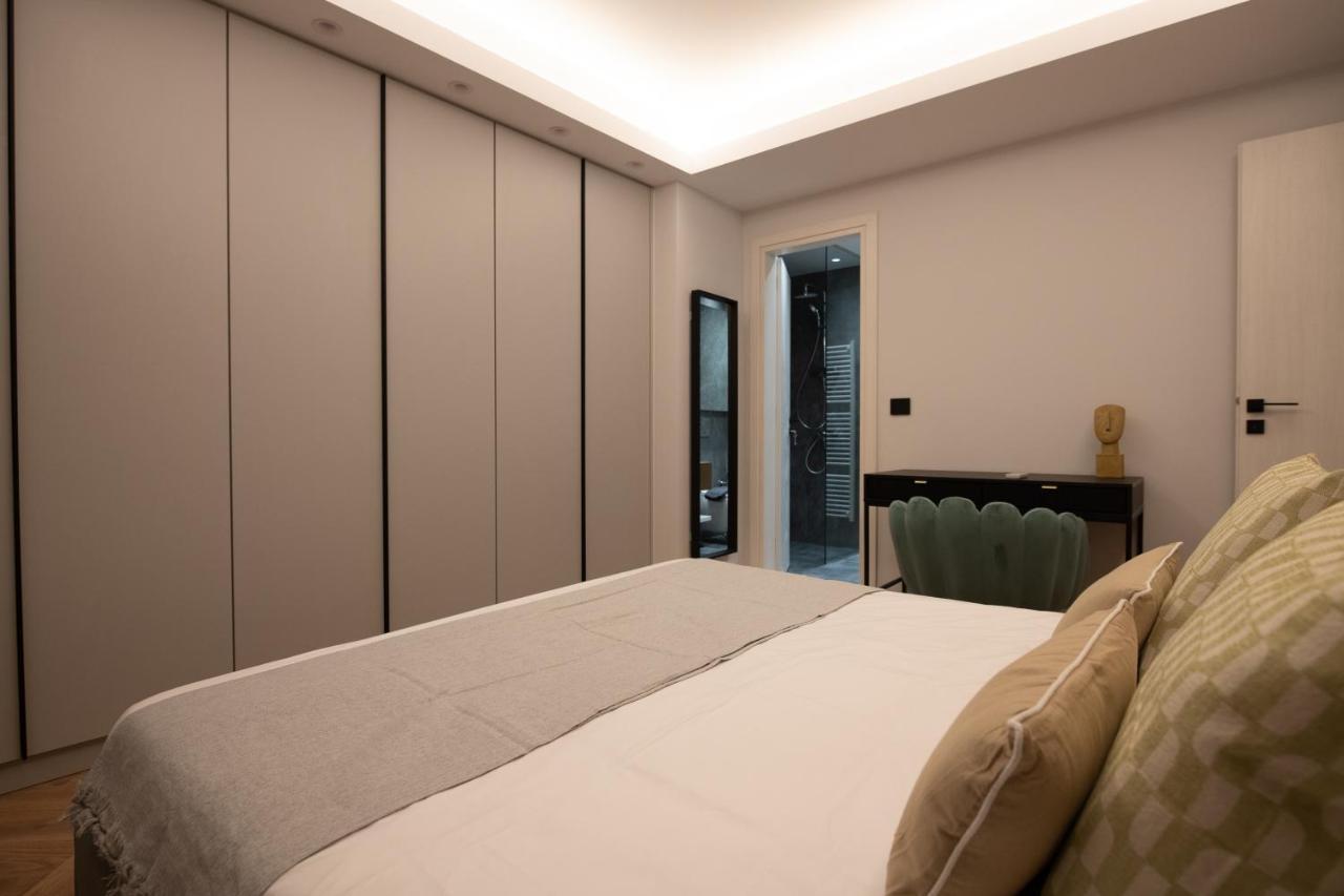 Appartement Phaedrus Living Luxury Penthouse Ploutarchou à Athènes Extérieur photo